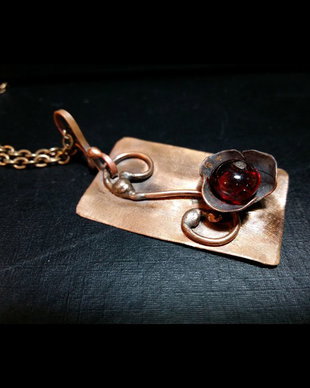 Pandantiv din cupru "Red Flower"