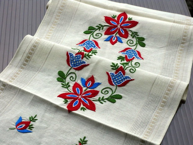 Broderie 1-200