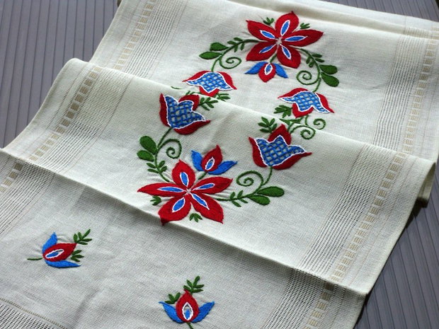 Broderie 1-200