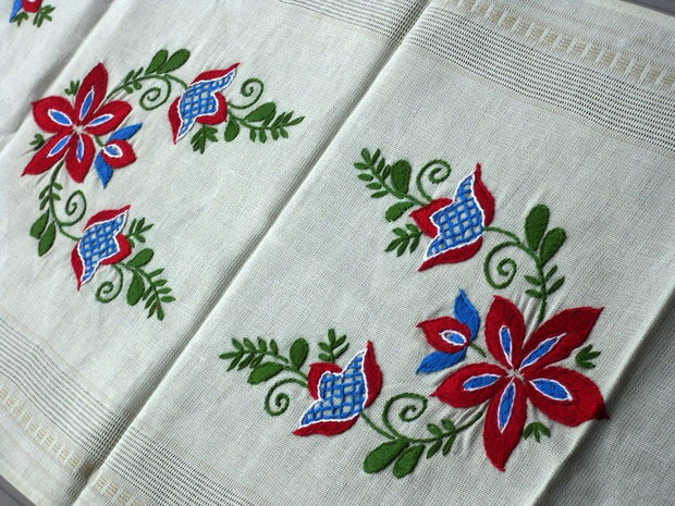 Broderie 1-200