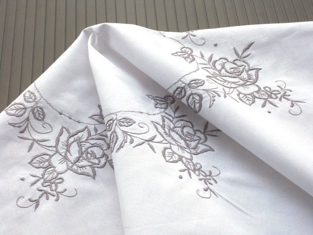 Broderie 1-201