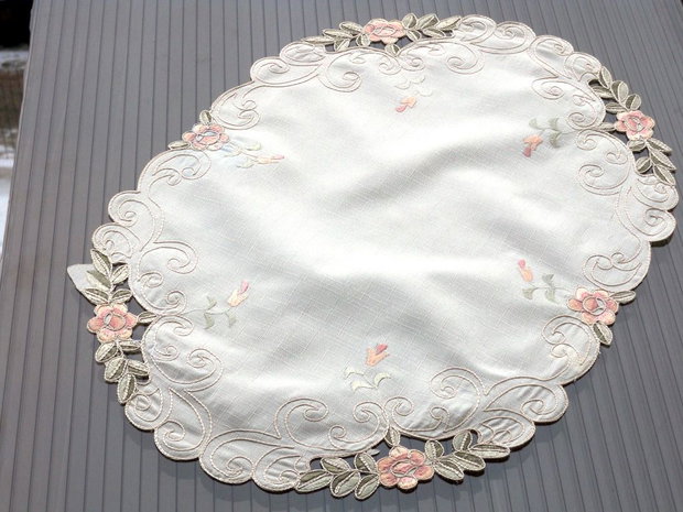 Broderie 1-203