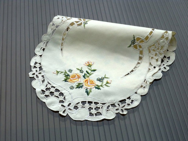 Broderie 1-204