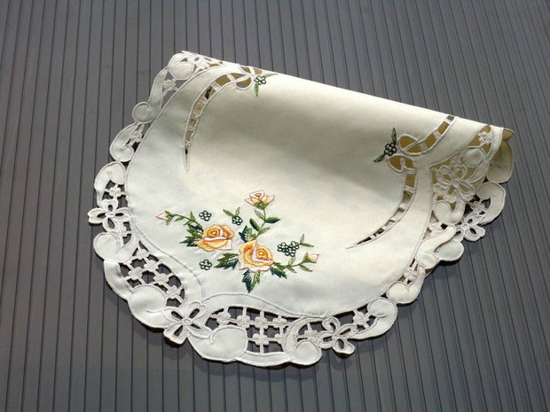 Broderie 1-204