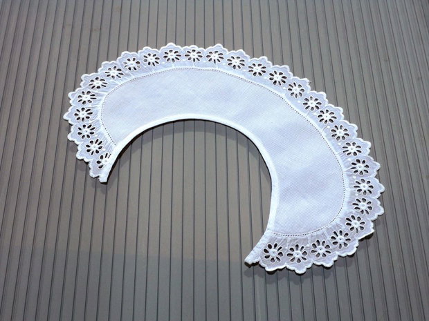 Broderie 1-213