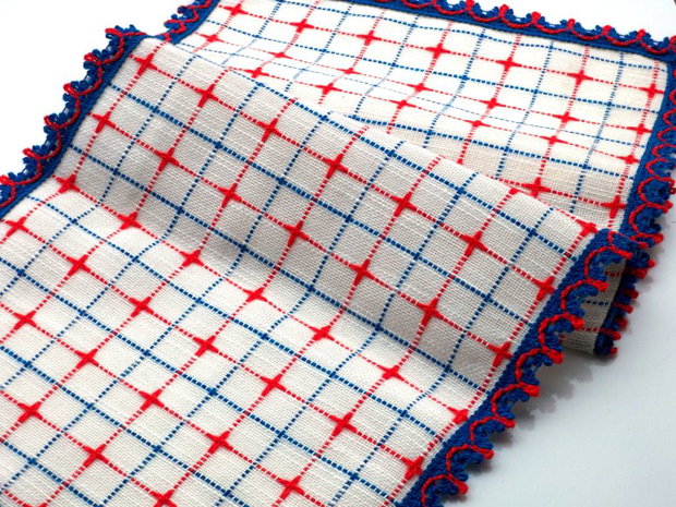 Broderie 1-214
