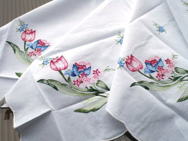 Broderie 1-216