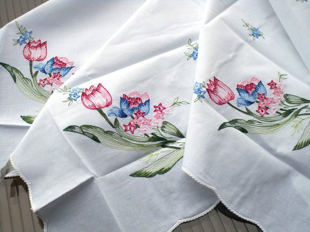 Broderie 1-216