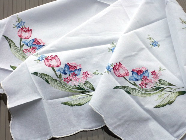 Broderie 1-216