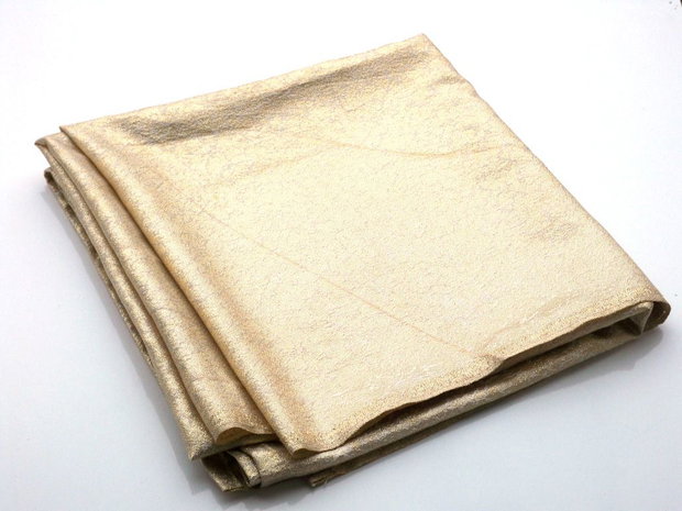 Material textil auriu