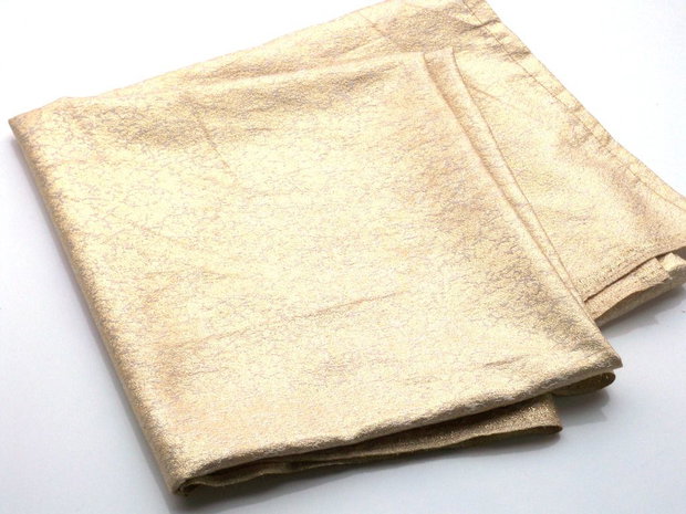 Material textil auriu