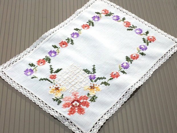 Broderie 1-227