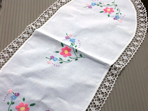 Broderie 1-229