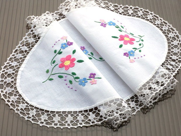 Broderie 1-229