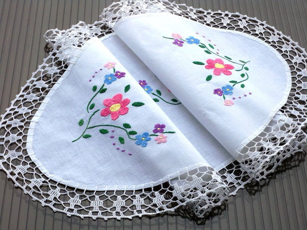 Broderie 1-229