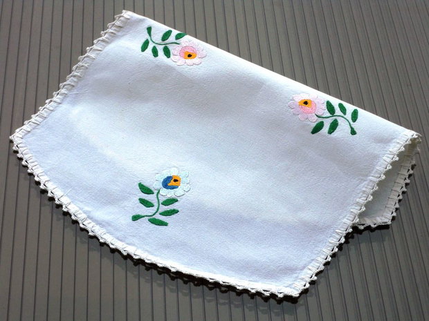 Broderie 1-228