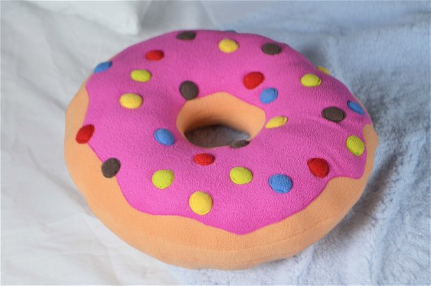 Perna donut roz m&m