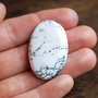 Cabochon  opal dendritic