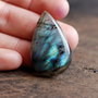 Cabochon Labradorit  lacrima spectrolit