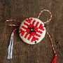 Martisor cu broderie manuala pe panza taraneasca