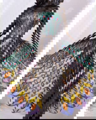 LAMPA TIFFANY CU O FEMEIE CU O ROCHIE CU TRENA