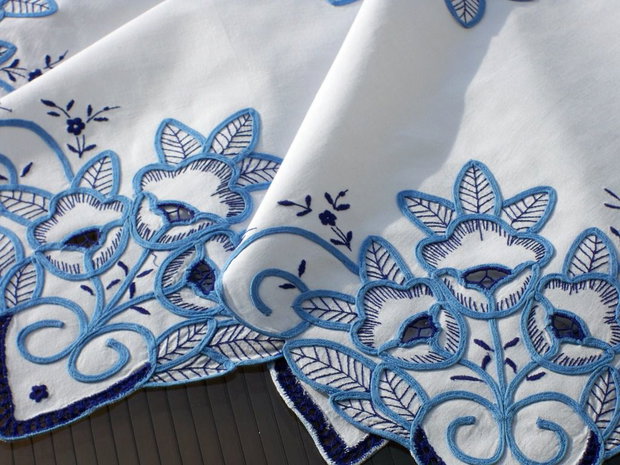 Broderie 1-233
