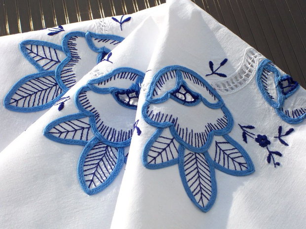 Broderie 1-233