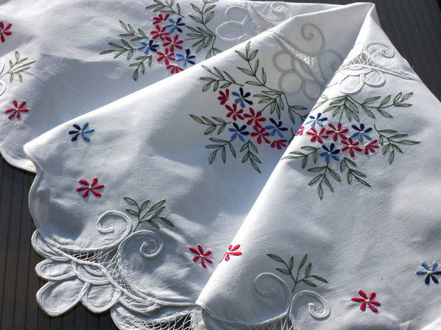 Broderie 1-237