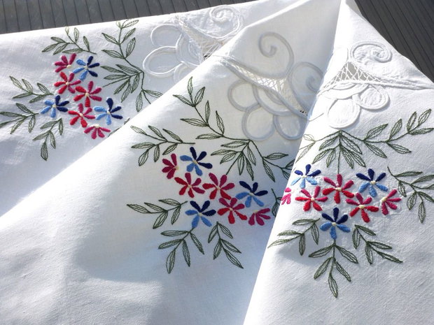 Broderie 1-237