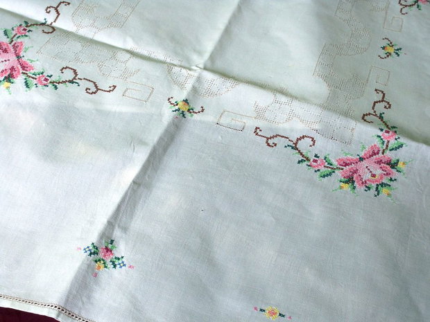 Broderie 1-238