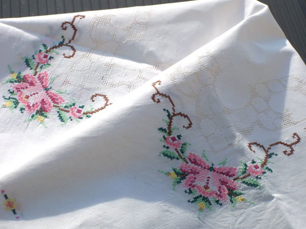 Broderie 1-238