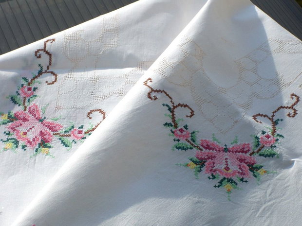 Broderie 1-238