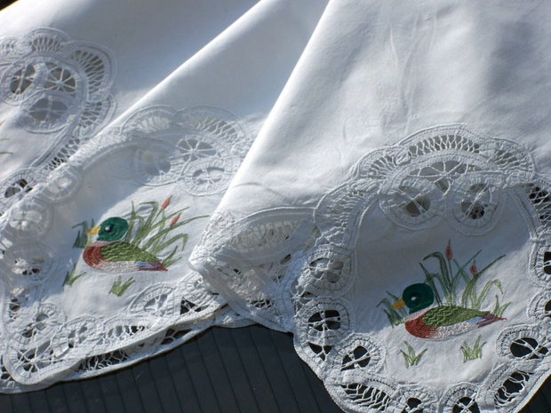 Broderie 1-239
