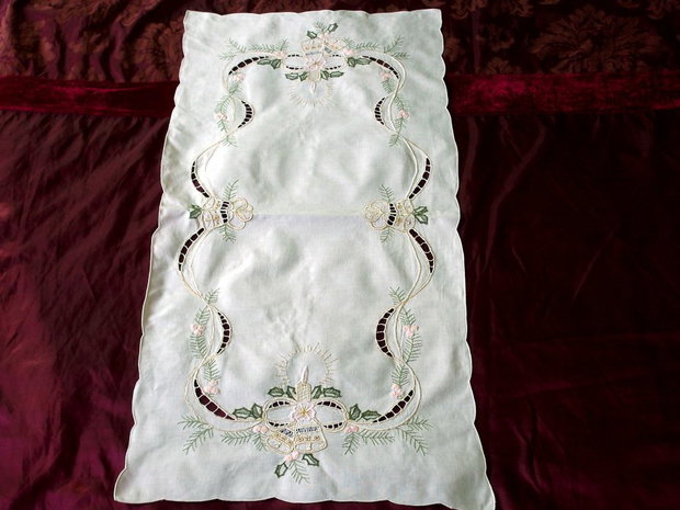 Broderie 1-242
