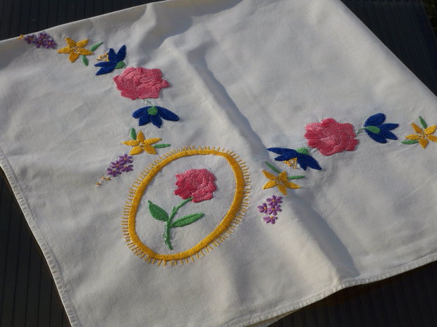 Broderie 1-245