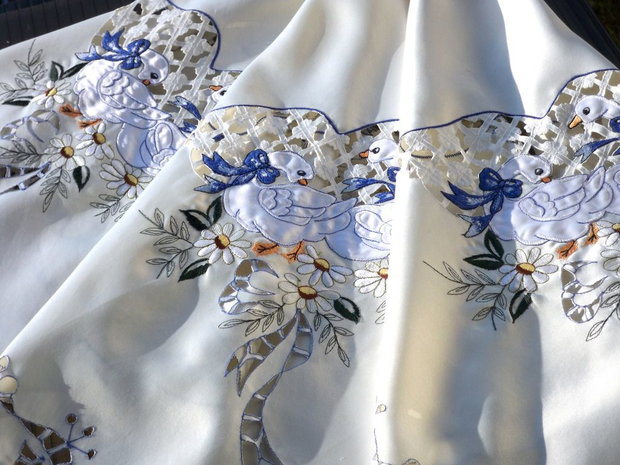 Broderie 1-249