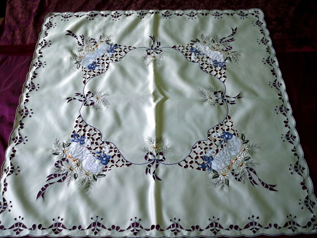 Broderie 1-249