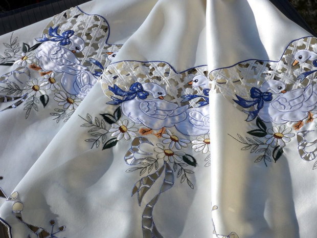 Broderie 1-249