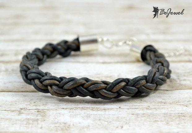 Bratara barbateasca cu snur de piele si zamac ''Twisted''