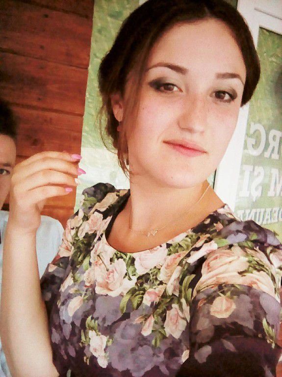 Vînd rochie de bală în stare foarte bună