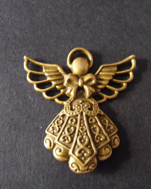 PANDANTIV INGER BRONZ - 42 X 38 MM