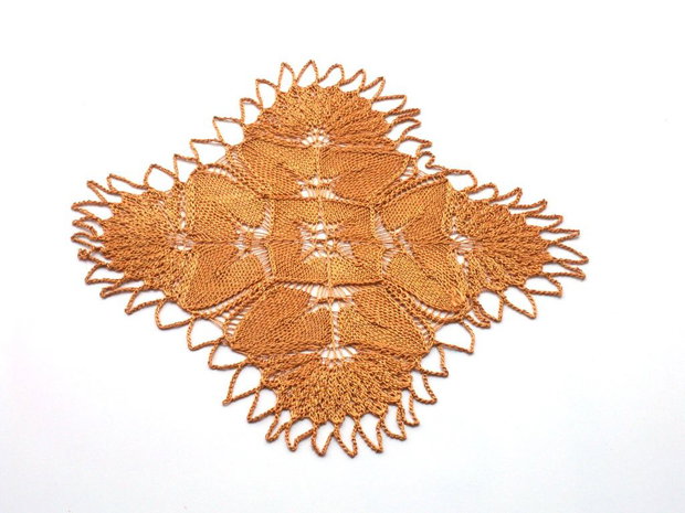 Dantela 381