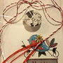 Brosa martisor cabochon sticla Oita