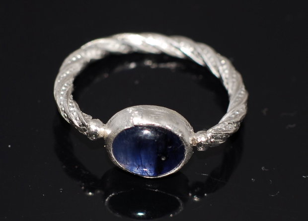 Inel argint 925 cu safir, inel rasucit, inel logodna, inel mic, inel marimea 50