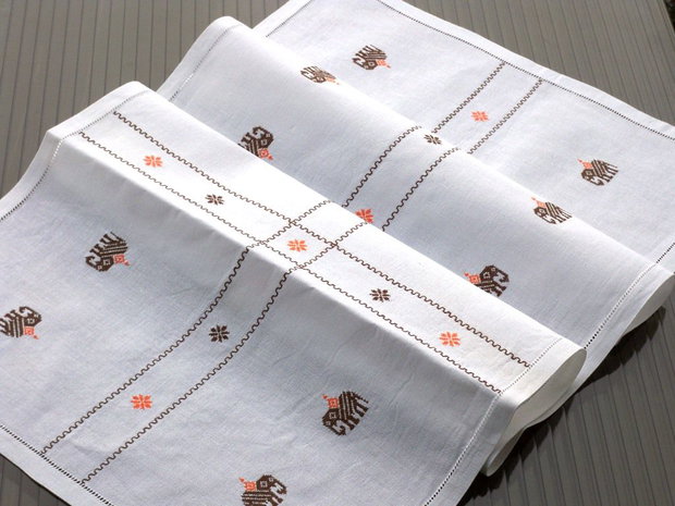 Broderie 1-253