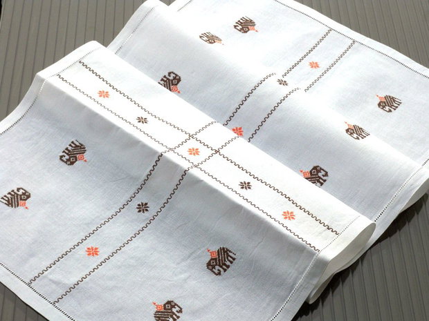 Broderie 1-253