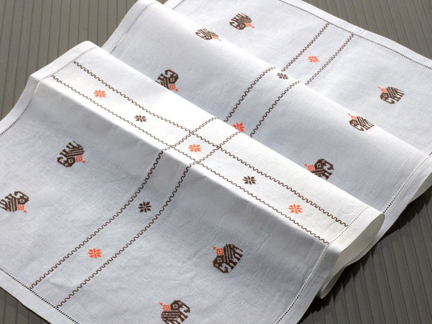 Broderie 1-253