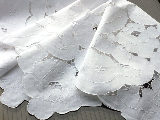 Broderie 1-259