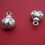 Buburuza argintie cu 2 fete aprox 5.5x10x15 mm (cu anoul)