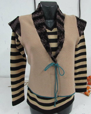 Vesta din tricot cu blana(rezervat)